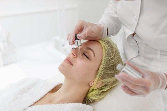 How can hyaluronic acid serum help skin repairing? - venamine